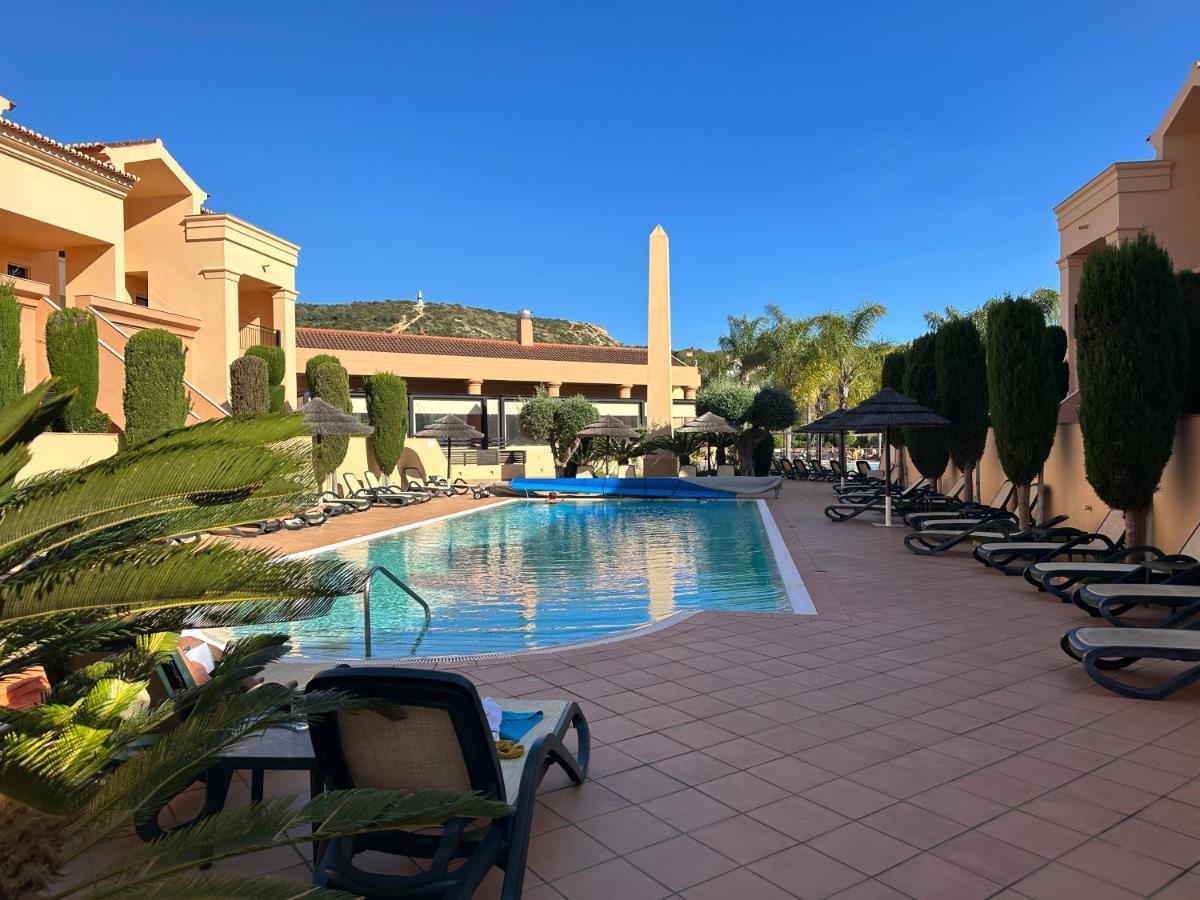 Baia Da Luz Luz Beach 1 Bedroom Apartment Zewnętrze zdjęcie